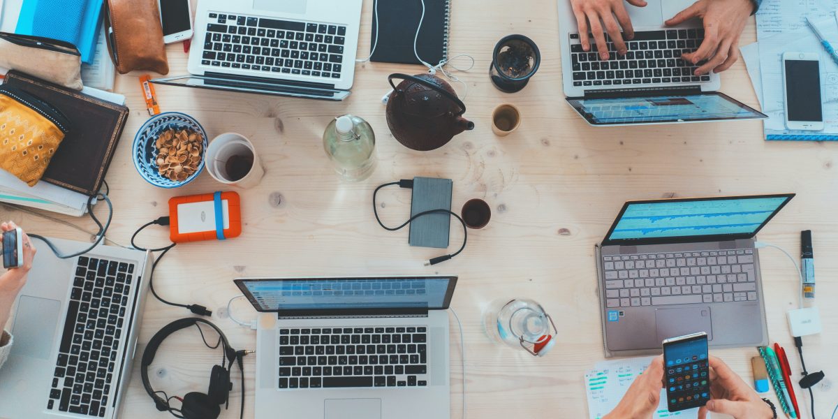5 Reasons You Should Use An Affiliate Management Software